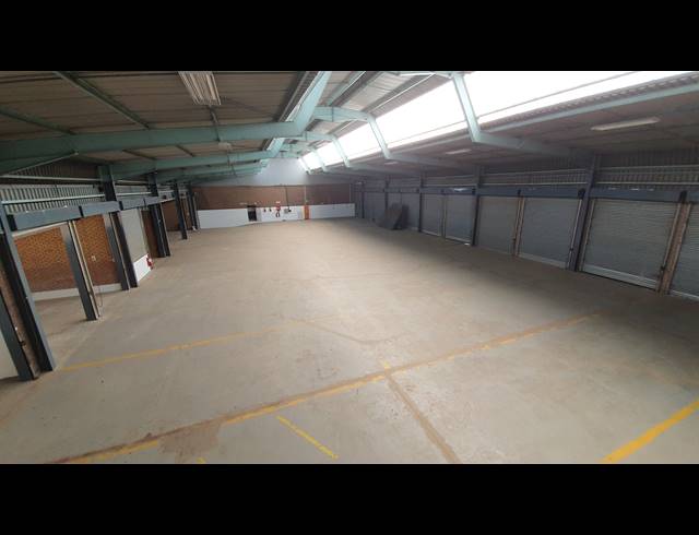 2,058M² WAREHOUSE TO LET IN CITY DEEP
